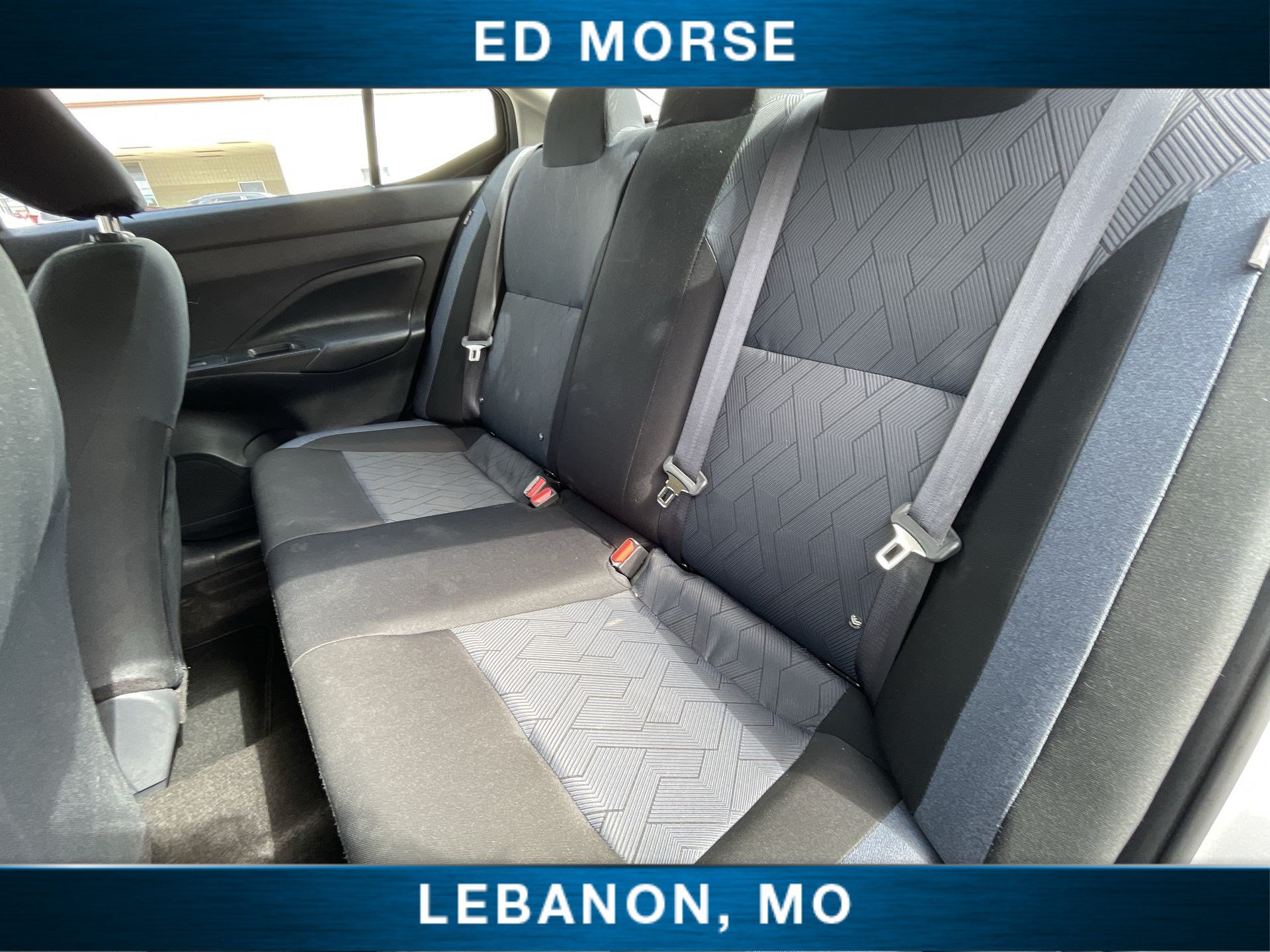 Used 2025 Nissan Versa SV FWD image 22