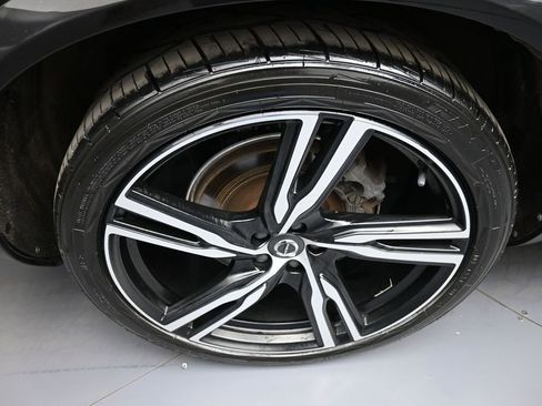 Used 2016 Volvo XC90 T8 R-Design w/ Vision Package AWD/4WD image 12