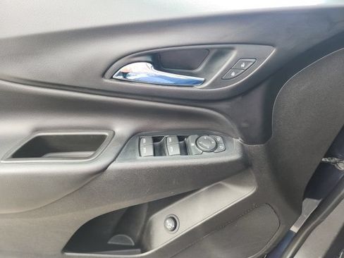 Used 2019 Chevrolet Equinox LT AWD/4WD image 18