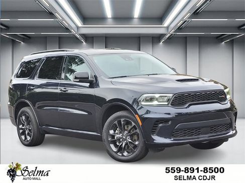 Certified 2024 Dodge Durango GT image 1