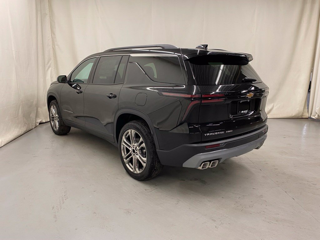 New 2027 Chevrolet Traverse LT w/ LPO, Floor Liner Package AWD/4WD image 5