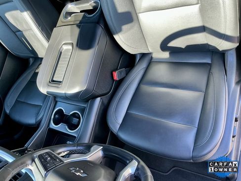 Used 2023 Chevrolet Tahoe Z71 w/ Luxury Package image 40