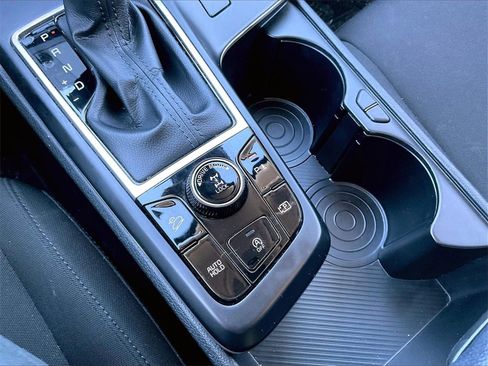 Used 2023 Kia Sportage LX image 30