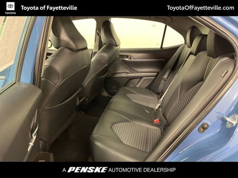 Used 2024 Toyota Camry SE image 21