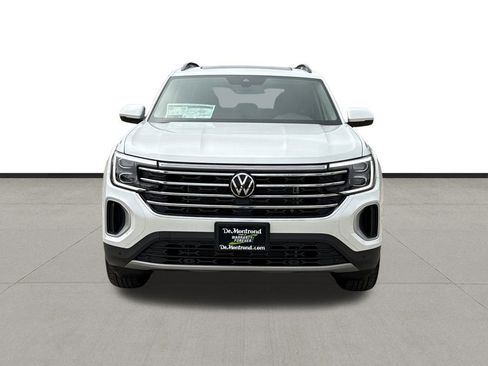 New 2026 Volkswagen Atlas SE FWD image 2