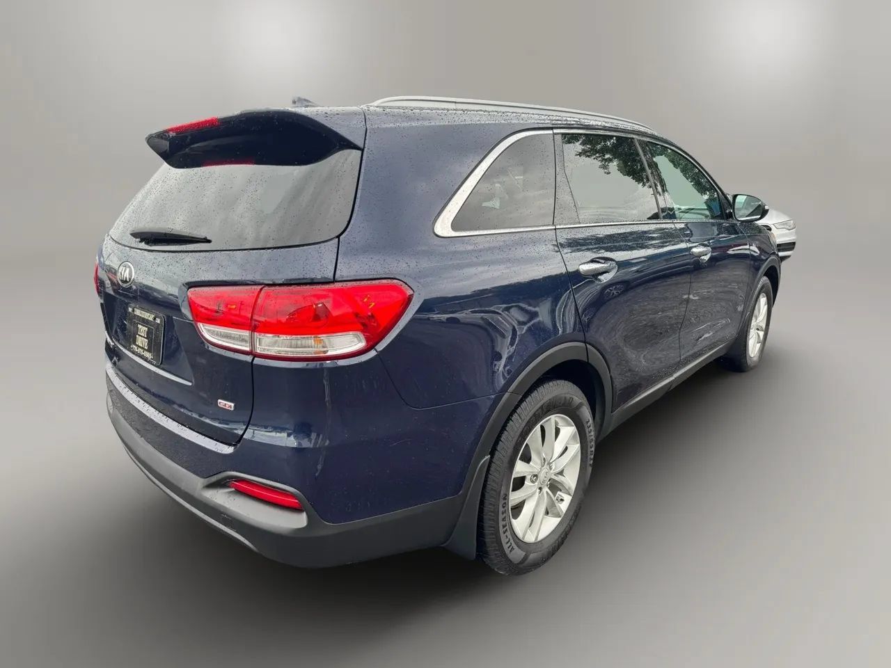 Used 2016 Kia Sorento FWD image 9