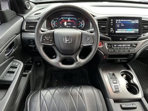 Used 2022 Honda Pilot Sport image 12