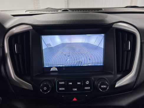 Certified 2018 GMC Terrain SLT w/ Preferred Package image 14