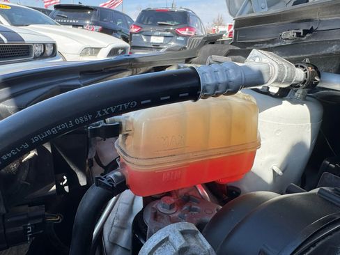 Used 2018 Ford Fiesta SE image 42