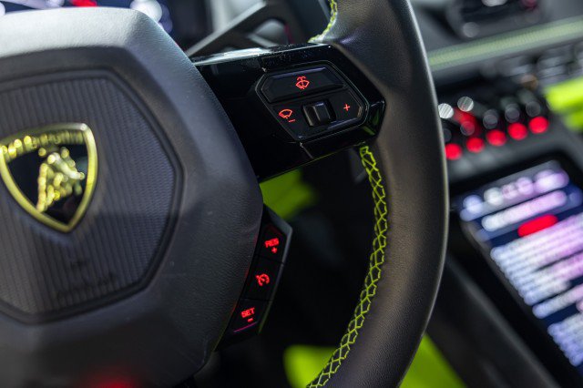 Used 2023 Lamborghini Huracan Tecnica RWD image 47