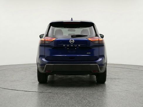 Used 2025 Nissan Rogue SV FWD image 7
