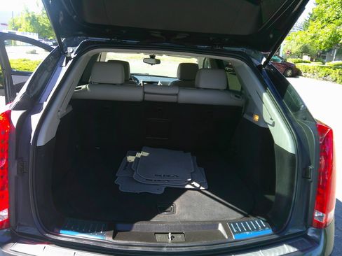 Used 2014 Cadillac SRX FWD image 12