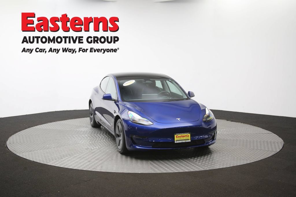 Used 2023 Tesla Model 3 Standard Range RWD image 45