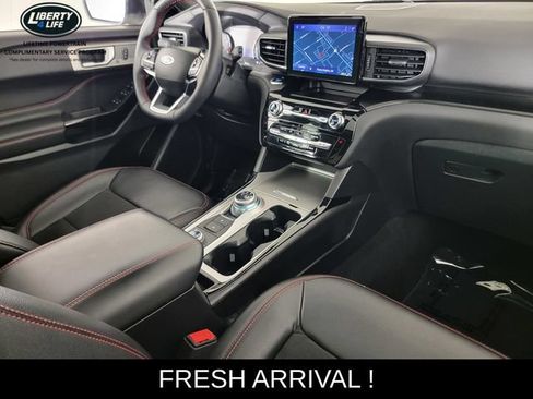 Used 2024 Ford Explorer ST-Line w/ Class IV Trailer Tow Package AWD/4WD image 35