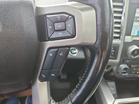 Used 2017 Ford F350 Platinum w/ Platinum Ultimate Package image 32