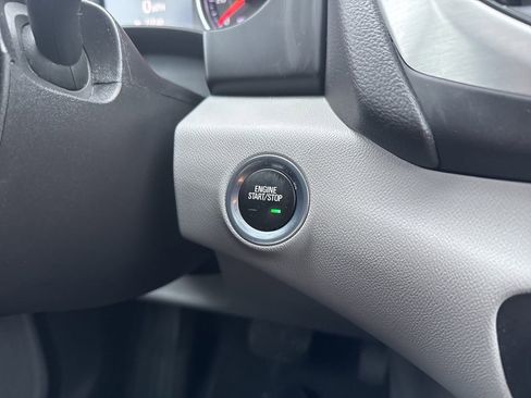 Used 2022 GMC Terrain SLT image 28