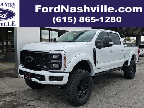 New 2026 Ford F250 XLT w/ XLT Premium Package AWD/4WD image 1