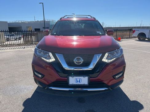 Used 2019 Nissan Rogue SL w/ Premium Package image 2
