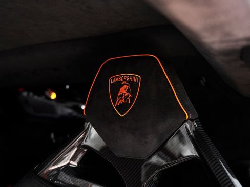 Used 2023 Lamborghini Huracan Sterrato image 51
