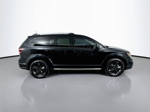 Used 2019 Dodge Journey Crossroad w/ Driver Convenience Group AWD/4WD image 6