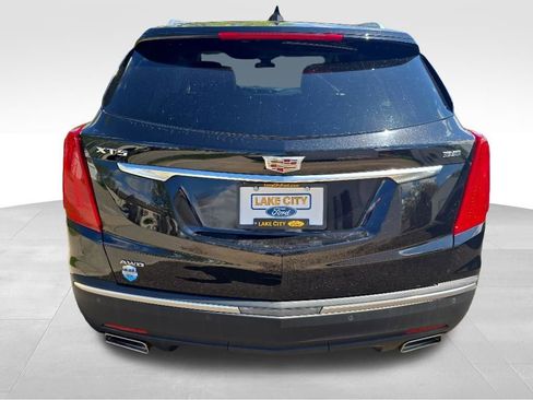 Used 2017 Cadillac XT5 Luxury w/ Driver Awareness Package AWD/4WD image 7