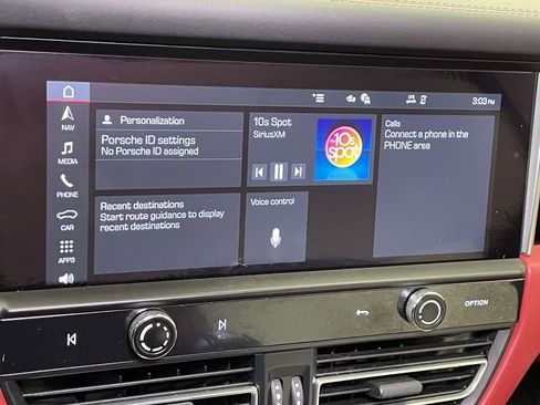 Used 2023 Porsche Macan image 29