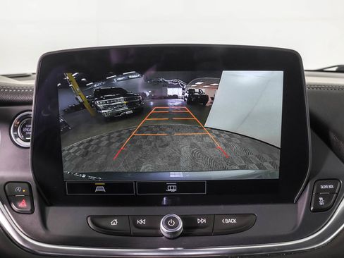 Used 2024 Chevrolet Blazer LT image 8