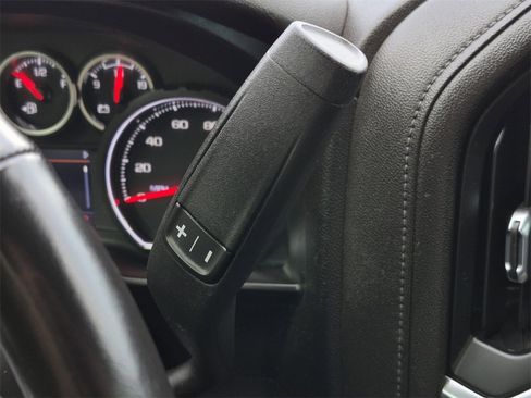 Used 2021 Chevrolet Silverado 1500 LT Trail Boss w/ Bed Protection Package image 21