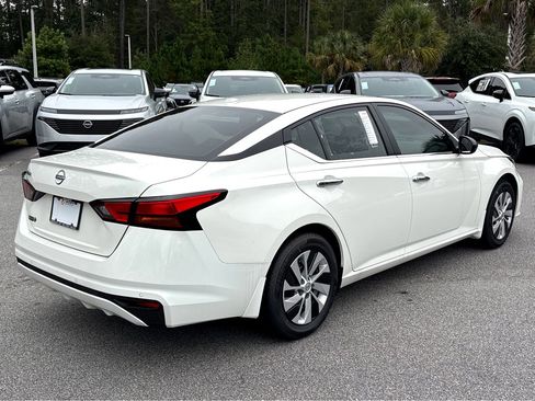 New 2025 Nissan Altima 2.5 S image 26