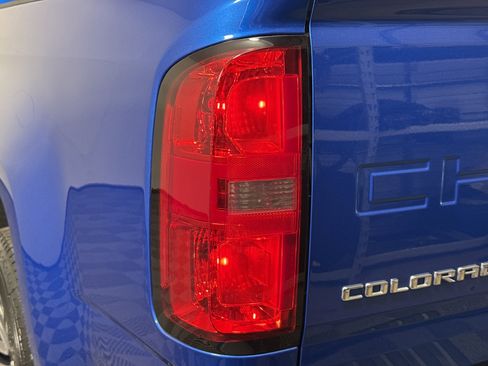 Used 2021 Chevrolet Colorado W/T w/ Custom Special Edition image 8