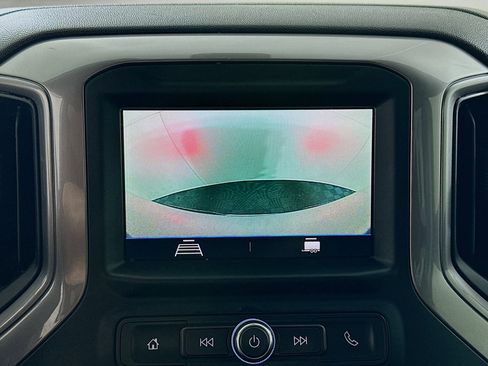 Used 2020 Chevrolet Silverado 1500 Custom w/ Custom Value Package image 22