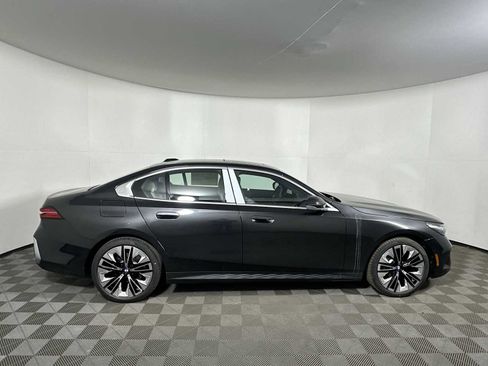 New 2026 BMW 530i xDrive image 8