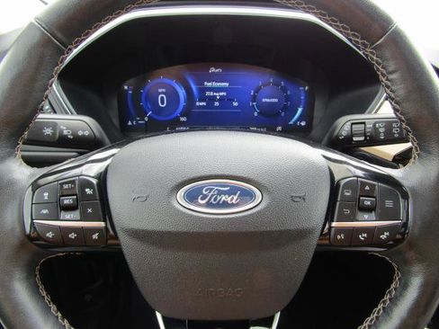 Used 2022 Ford Escape Titanium w/ Titanium Elite Package AWD/4WD image 20