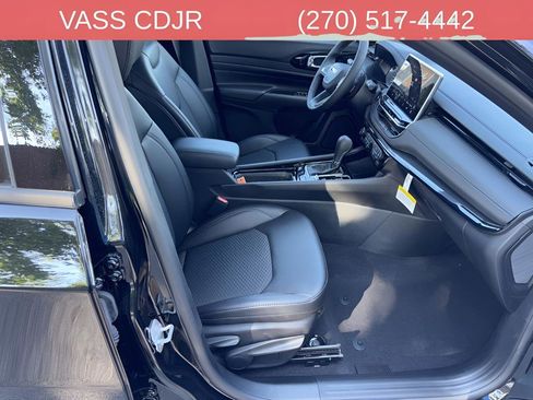 New 2026 Jeep Compass Latitude w/ Quick Order Package 29K image 37