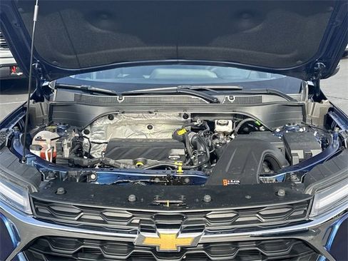 Certified 2024 Chevrolet Trax LT w/ LT Convenience Package image 27