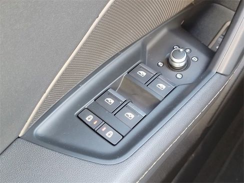 Used 2024 Audi A3 2.0T Premium image 23