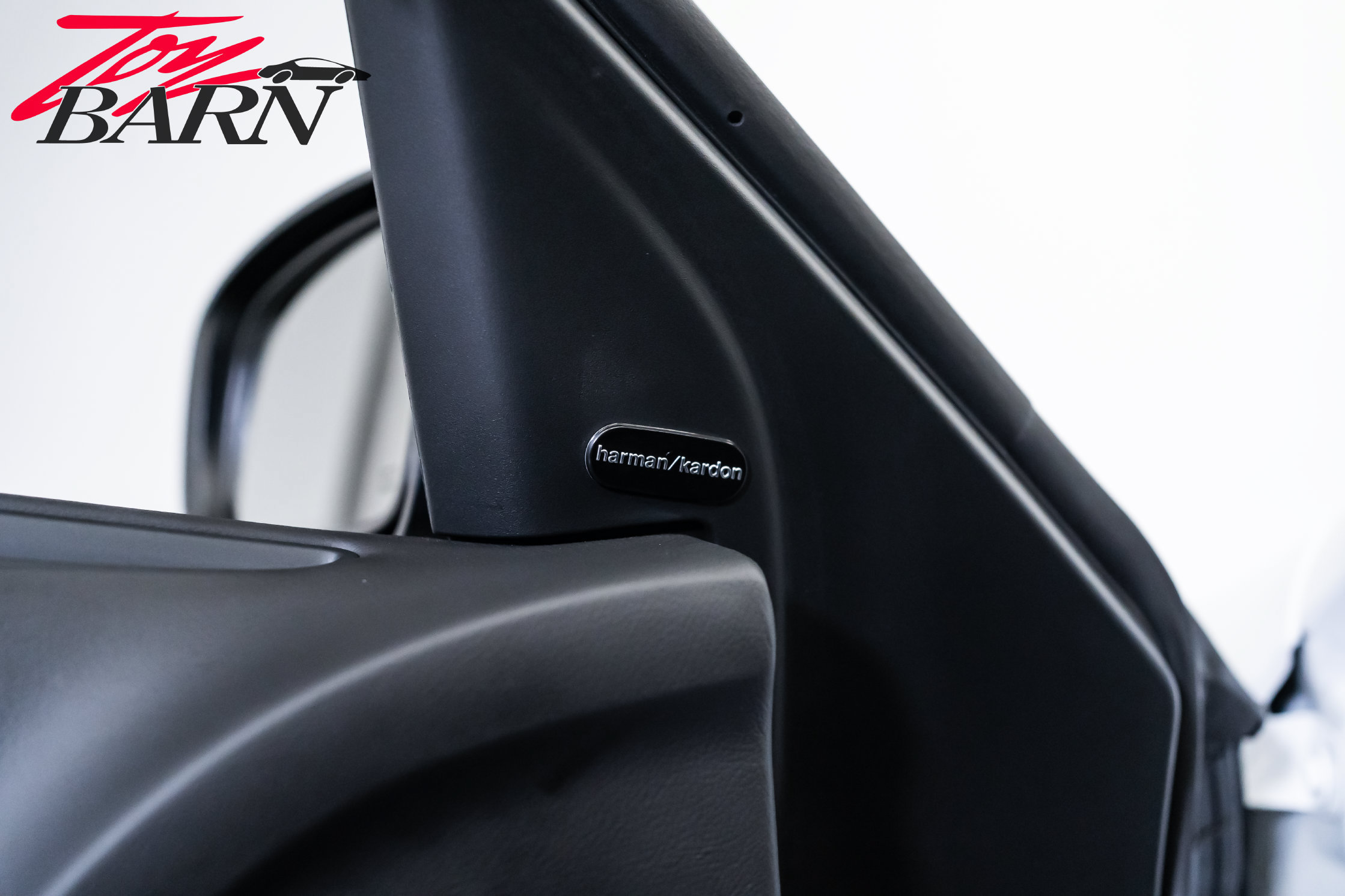 Used 2023 Chrysler 300 C RWD image 20
