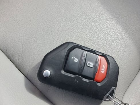 Used 2023 Jeep Gladiator Mojave w/ Trailer Tow Package image 38