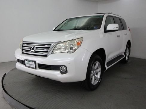Used 2011 Lexus GX 460 w/ Comfort Plus Pkg AWD/4WD image 3
