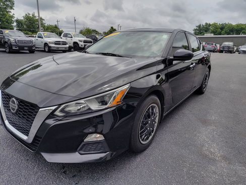 Used 2020 Nissan Altima 2.5 S w/ Driver Assist Package image 4