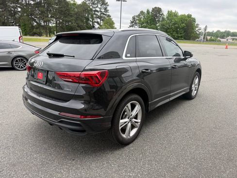 Used 2023 Audi Q3 2.0T Premium w/ Convenience Package AWD/4WD image 8