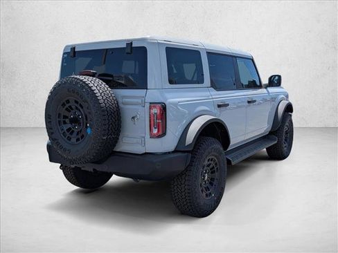 New 2026 Ford Bronco Outer Banks AWD/4WD image 2