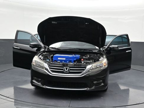 Used 2015 Honda Accord Touring image 37