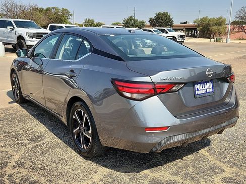 Used 2025 Nissan Sentra SV FWD image 2