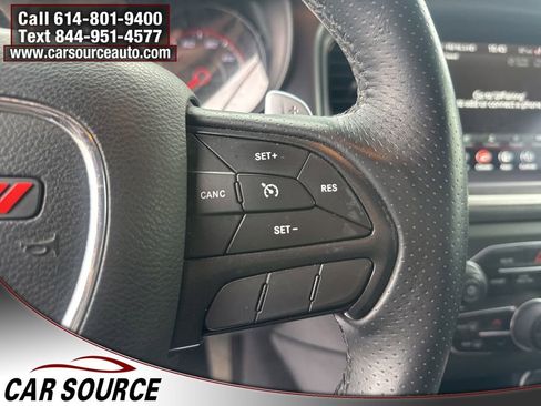 Used 2019 Dodge Charger SXT w/ Blacktop Package image 21