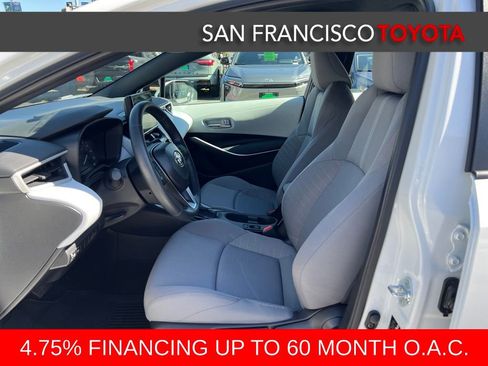 Certified 2025 Toyota Corolla SE w/ Convenience Package image 11