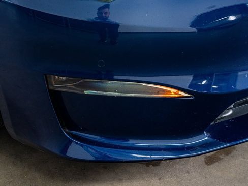 Used 2021 Tesla Model S Plaid image 19