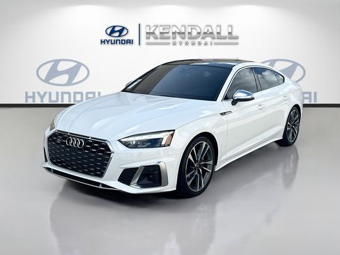 Used 2022 Audi S5 Premium w/ Convenience Package image 3