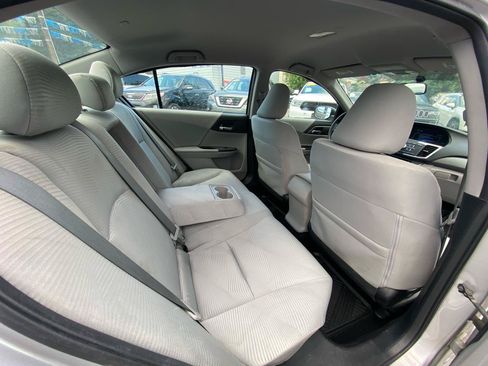 Used 2014 Honda Accord LX image 10