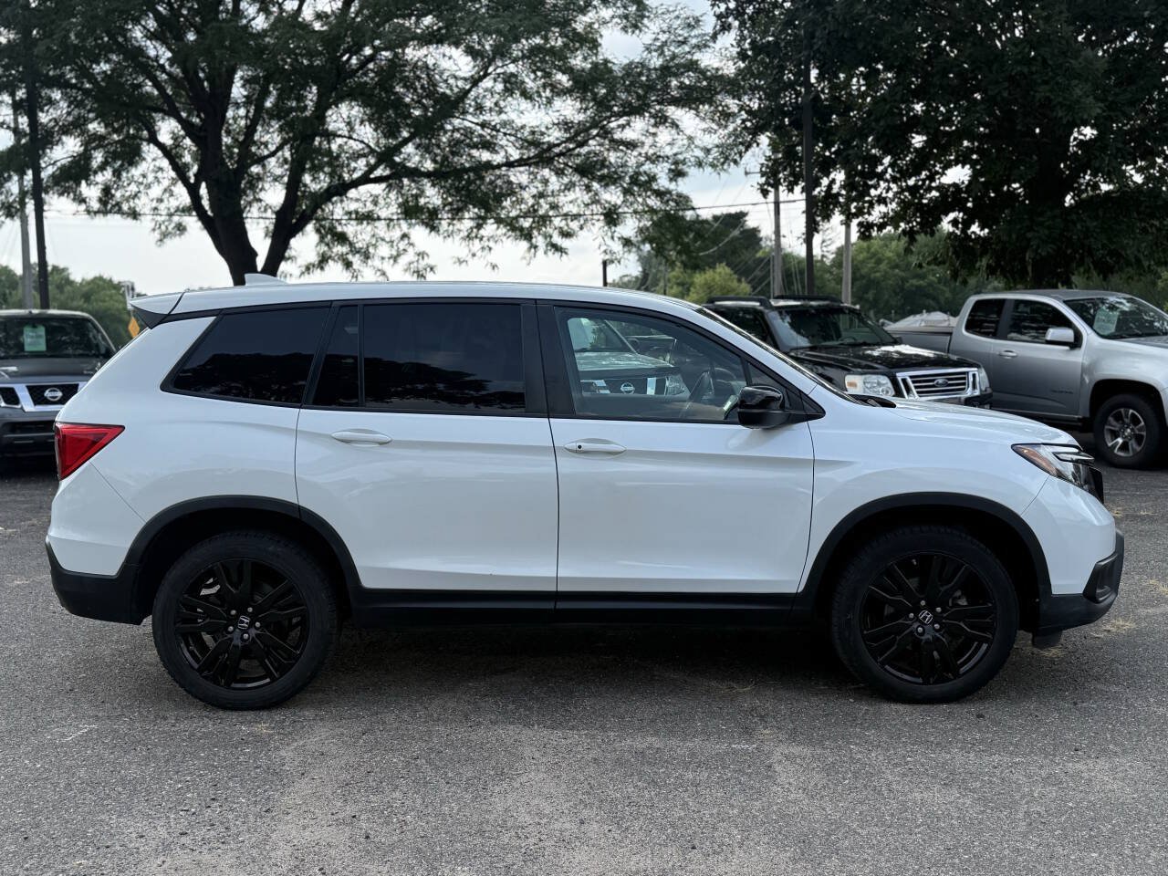 Used 2019 Honda Passport Sport image 10
